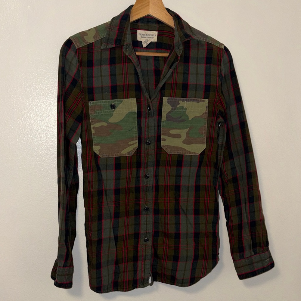 Green Plaid Button-Up Shirt with Camo Pockets